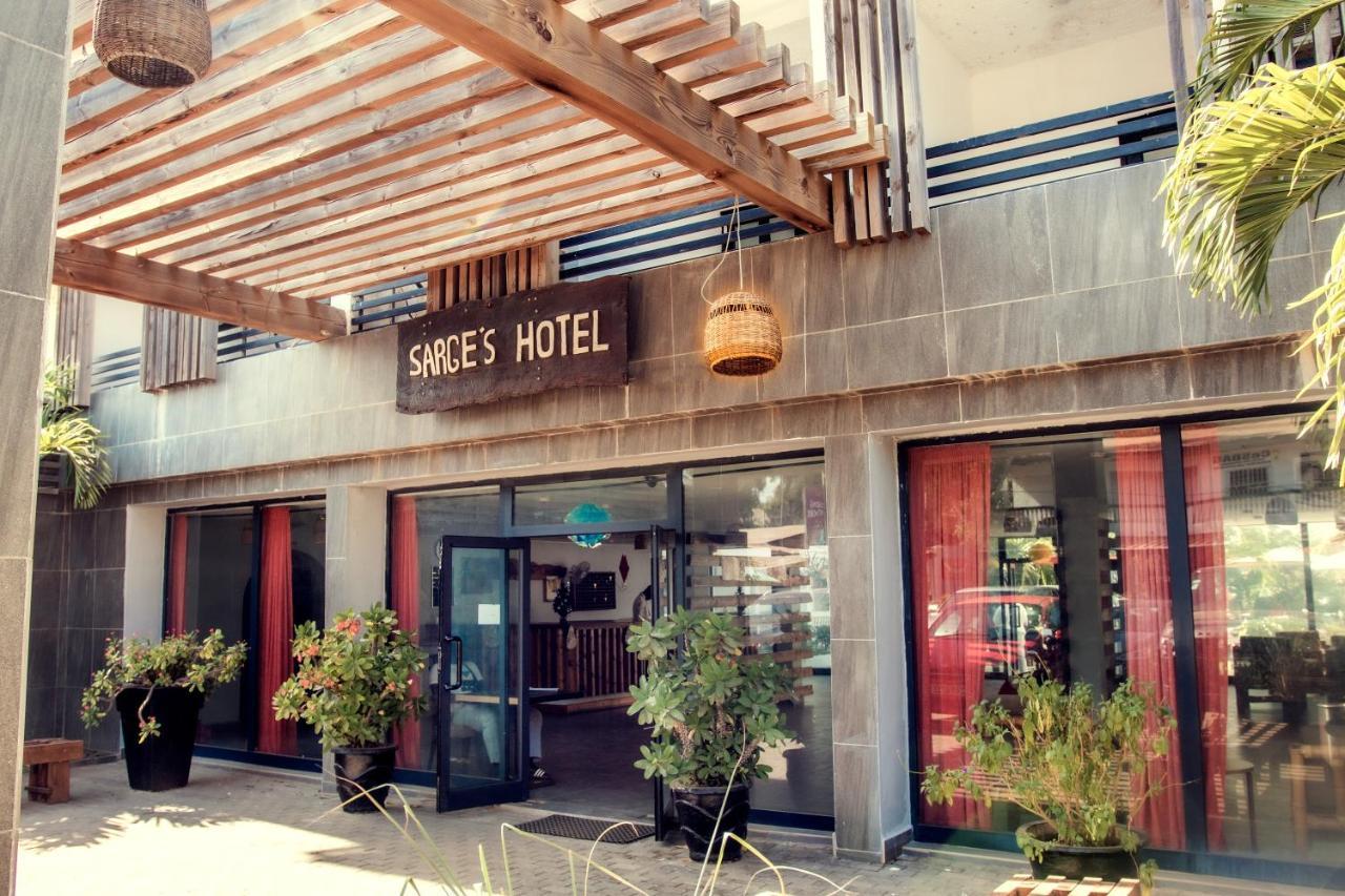 Sarges Hotel Серекунда Екстериор снимка