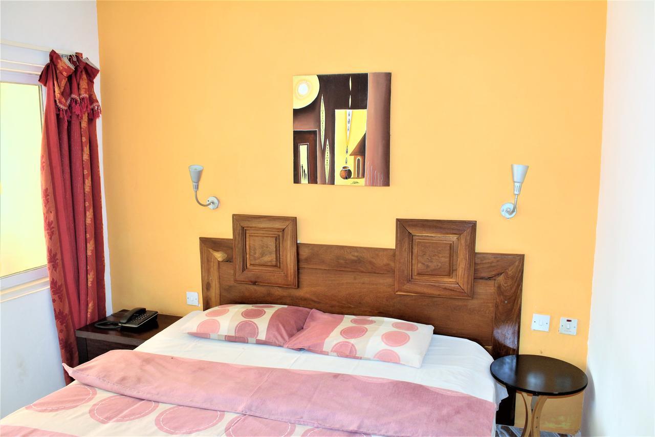 Sarges Hotel Серекунда Екстериор снимка